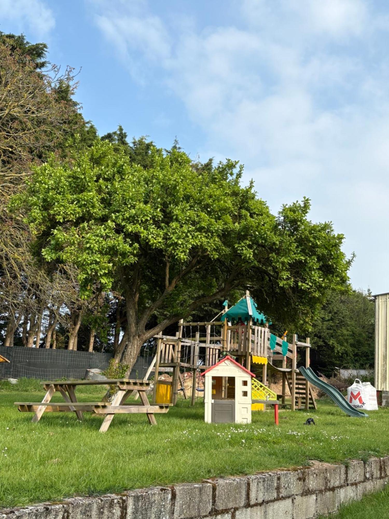 La Ferme De La Brutellette * Woignarue